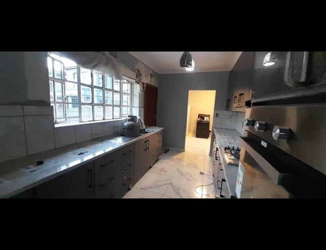 3 BEDROOM PROPERTY TO RENT IN BIRCHLEIGH